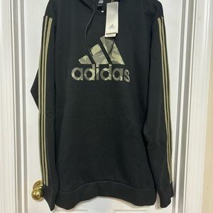 adidas men’s black hoodie. Size L